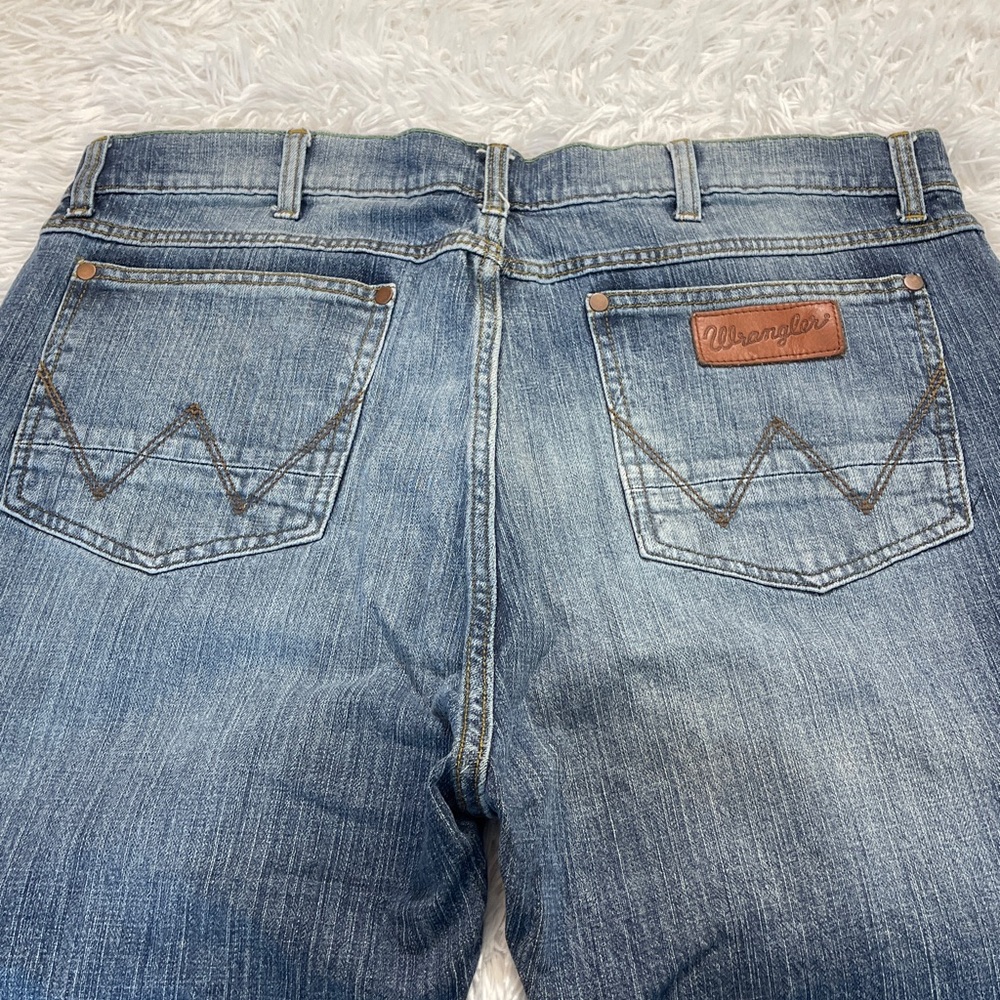 Wrangler RETRO MENS SLIM STRAIGHT Blue Jeans NO TAG MEASURES 36/36 - Picture 4 of 5
